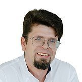 Врач Артамонов Владимир Петрович