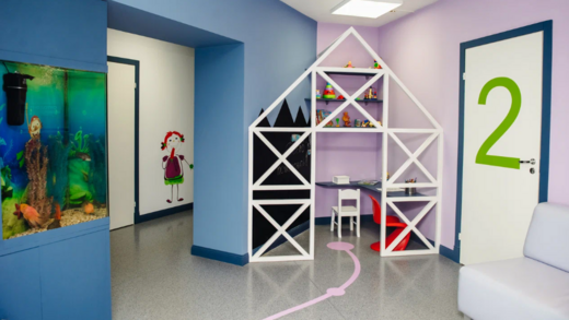 Детская стоматология Поли и Ко